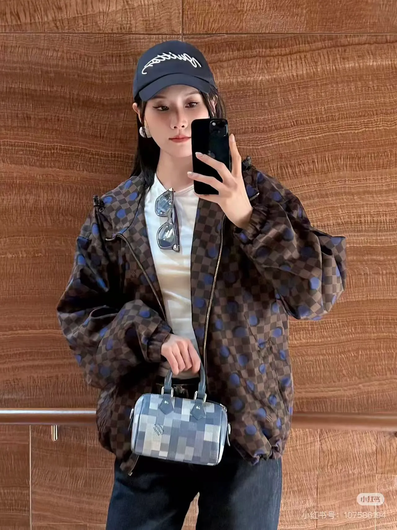Louis Vuitton/